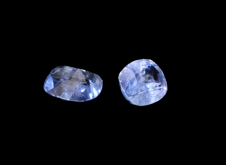 Read more about the article Buy Blue Sapphire Gemstone online in India
