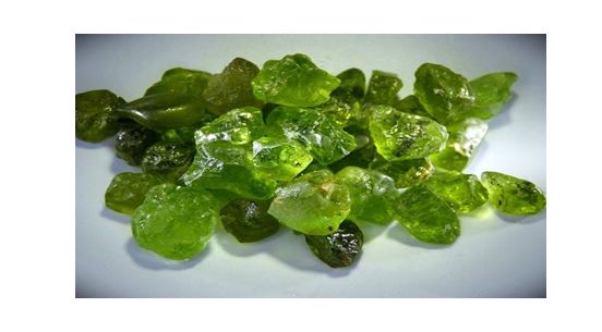 Read more about the article Rishabhjains.com | Peridot gemstone shop, dealer, wholesaler in Shivranjani Road, Satellite, Ahmedabad, Gujarat, India
